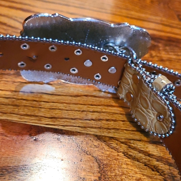 Belt - Picture 4 of 4